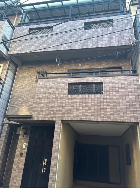 Higashiosaka, Osaka property