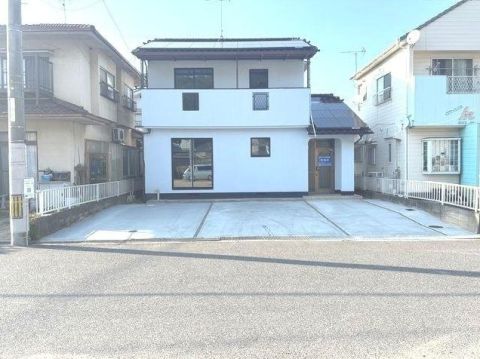 Fukuyama, Hiroshima property